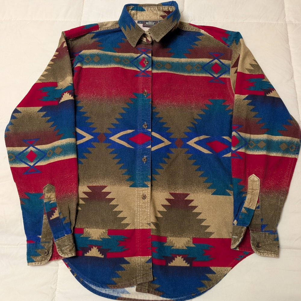 Vintage Woolrich Size Medium Flannel Shirt